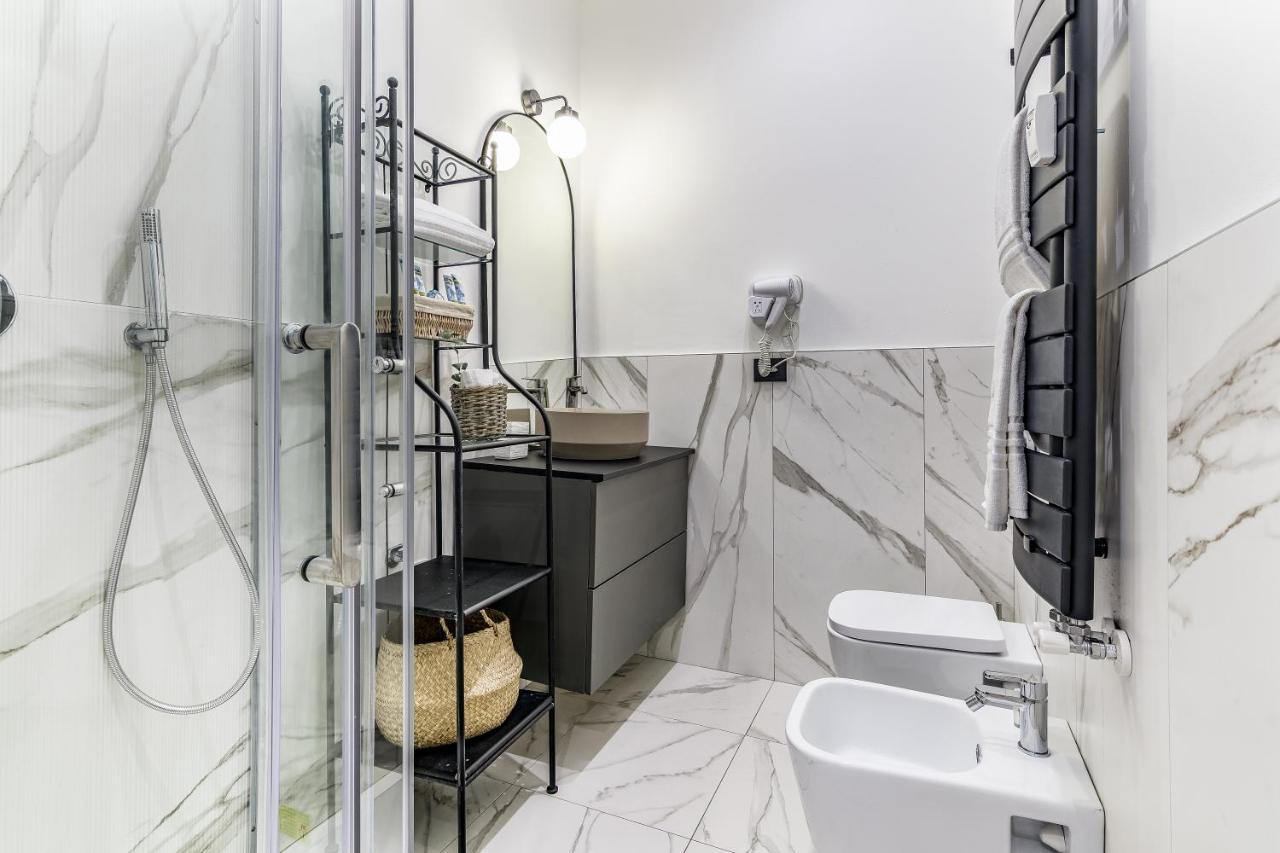 מילאנו Beplace Apartments In San Babila מראה חיצוני תמונה