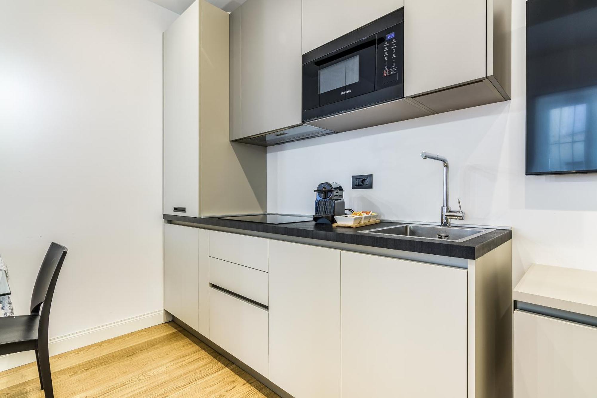 מילאנו Beplace Apartments In San Babila מראה חיצוני תמונה